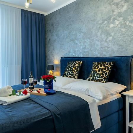 Exclusive Gold Apartment Krasków Εξωτερικό φωτογραφία