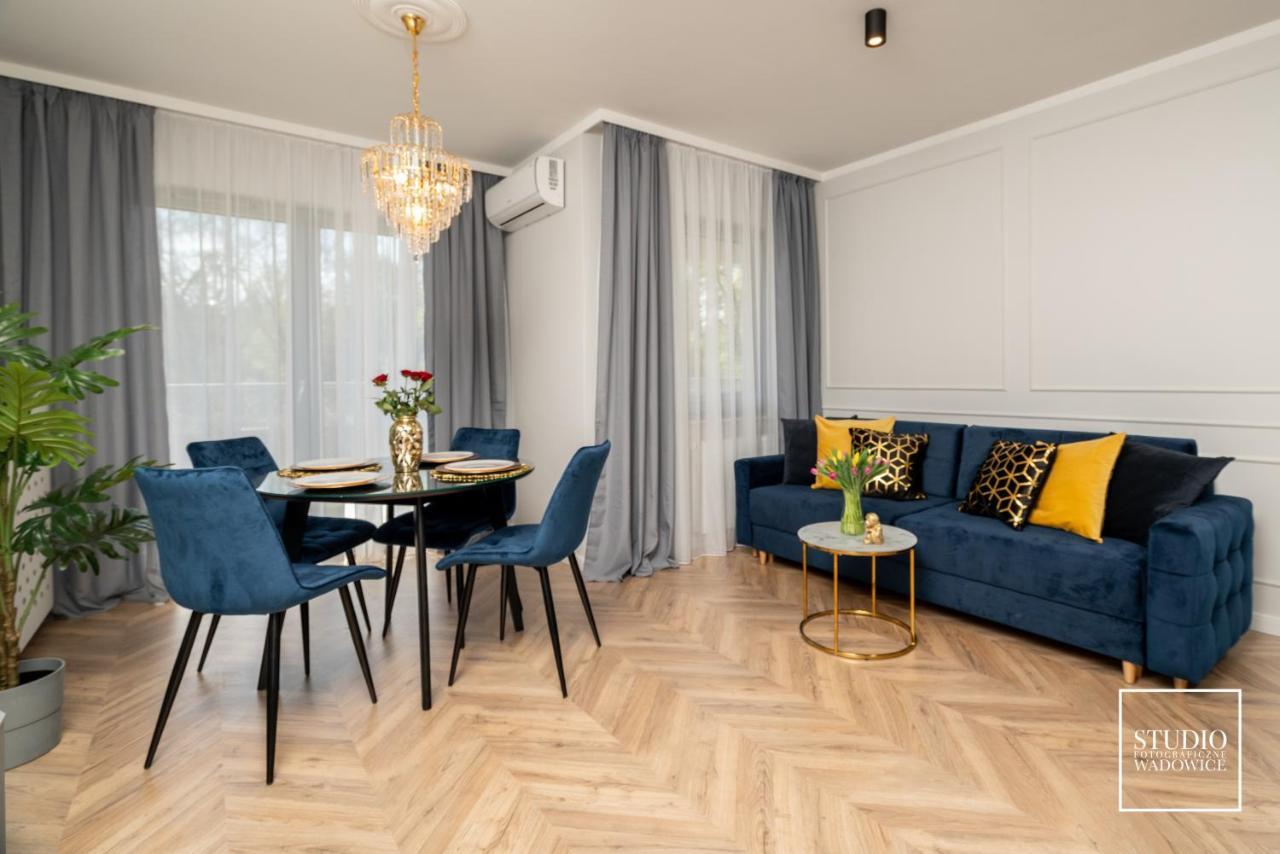 Exclusive Gold Apartment Krasków Εξωτερικό φωτογραφία